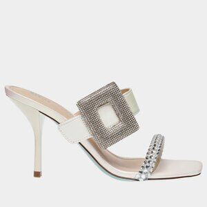 NEW BETSEY JOHNSON Anny bridel Heeled Sandals in ivory 7253j0